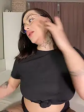 fuckdoll 18 online show from 12-10-24, 02:50