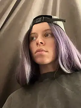 Snapshot of RinaMood chatting on 01-06-25, 04:55 RinaMood online show from 01-06-25, 04:55