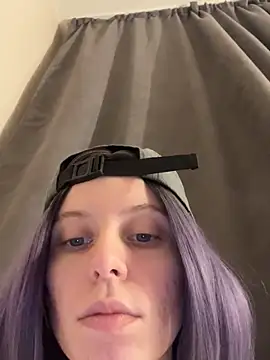 Snapshot of RinaMood chatting on 02-08-25, 11:44 RinaMood online show from 02-08-25, 11:44