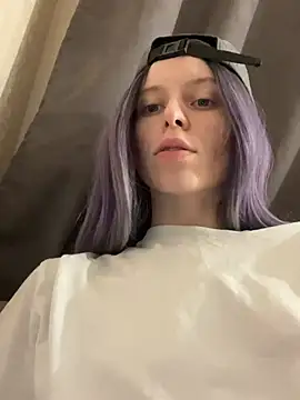 Snapshot of RinaMood chatting on 02-11-25, 03:08 RinaMood online show from 02-11-25, 03:08