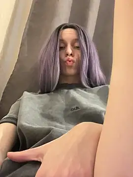 Snapshot of RinaMood chatting on 02-14-25, 09:24 RinaMood online show from 02-14-25, 09:24