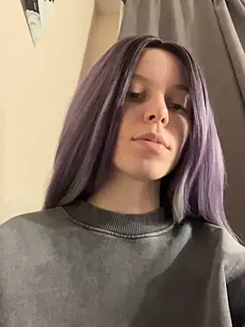 Snapshot of RinaMood chatting on 03-21-25, 11:44 RinaMood online show from 03-21-25, 11:44