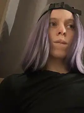 Snapshot of RinaMood chatting on 03-22-25, 02:47 RinaMood online show from 03-22-25, 02:47