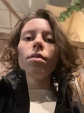 Snapshot of RinaMood chatting on 09-13-25, 08:47 RinaMood online show from 09-13-25, 08:47