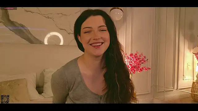 Miley Smile online show from 10-05-25, 05:39