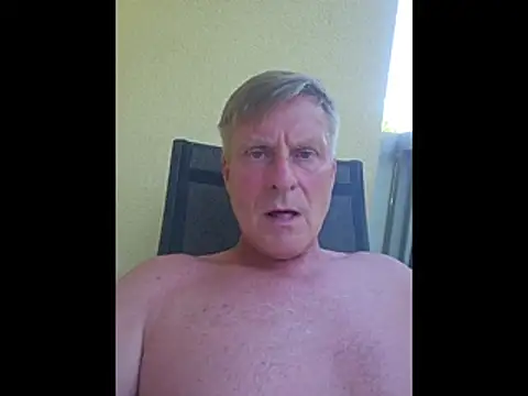 johnnym1 online show from 06-24-26, 03:11
