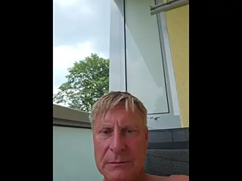 johnnym1 online show from 06-29-26, 01:44