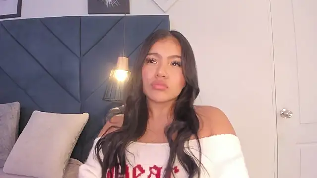 Snapshot of sarita_hills chatting on 12-18-24, 07:04 sarita hills online show from 12-18-24, 07:04