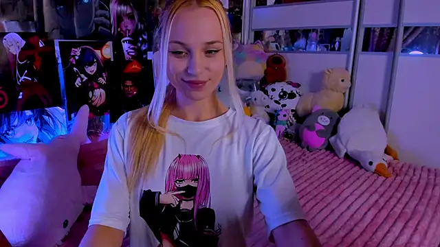 Snapshot of Cute__Pony chatting on 09-27-25, 11:32 Cute Pony online show from 09-27-25, 11:32