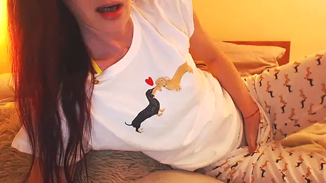 Snapshot of LovelyAndraGirl chatting on 02-07-26, 06:44 LovelyAndraGirl online show from 02-07-26, 06:44