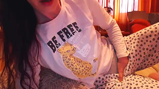 LovelyAndraGirl online show from 03-18-26, 07:11