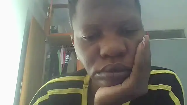 Snapshot of t-NaughtyLicia chatting on 12-03-25, 03:47 t-NaughtyLicia online show from 12-03-25, 03:47