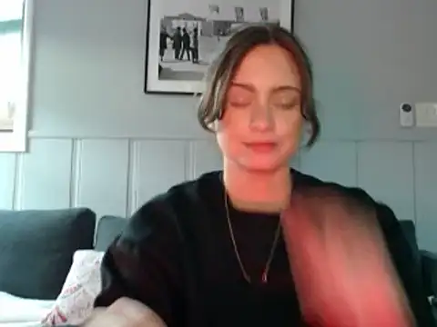 Sophie Raegan online show from 02-24-25, 02:26