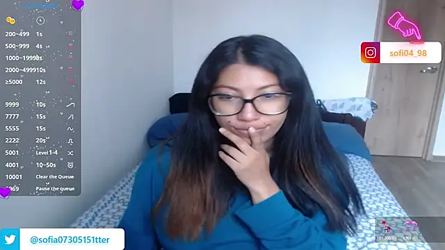 Snapshot of sofia_rosse4 chatting on 02-20-25, 02:24 sofia rosse4 online show from 02-20-25, 02:24