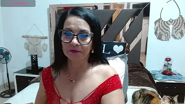 lindaesmeralda online show from 03-16-25, 12:00