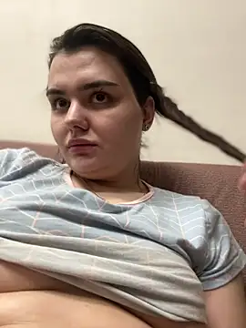 Snapshot of NikaMur chatting on 02-12-25, 03:51 NikaMur online show from 02-12-25, 03:51