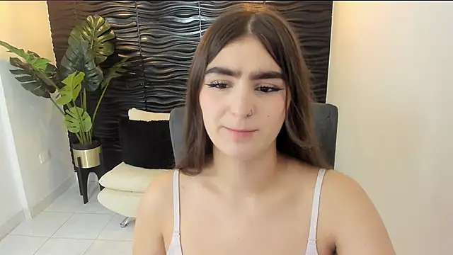 sofia 44 online show from 02-10-25, 01:33