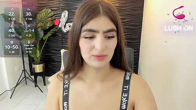 sofia 44 online show from 03-14-25, 12:51