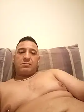 Snapshot of SourDifference5 chatting on 03-06-26, 06:32 SourDifference5 online show from 03-06-26, 06:32