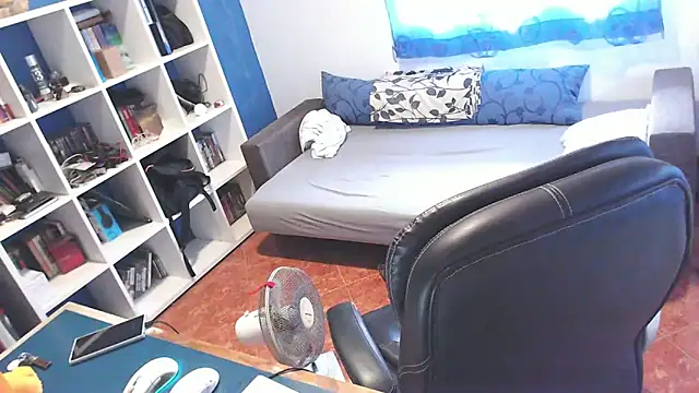 ravingr4d4 online show from 10-03-25, 10:34