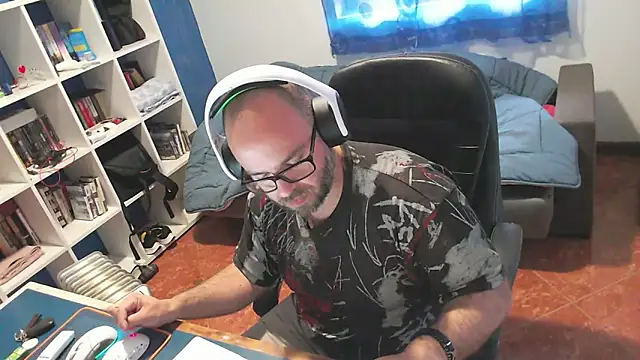 ravingr4d4 online show from 04-21-26, 08:20