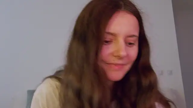 LilyRoselyn online show from 10-13-25, 01:33