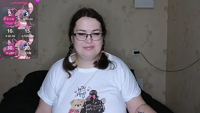 Snapshot of VladaCandy chatting on 01-13-25, 08:37 VladaCandy online show from 01-13-25, 08:37