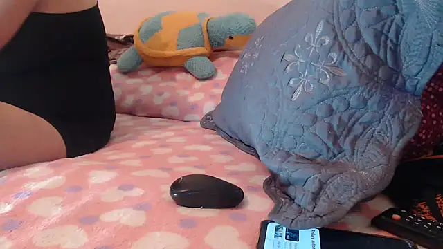 Andra Love online show from 12-14-24, 11:34