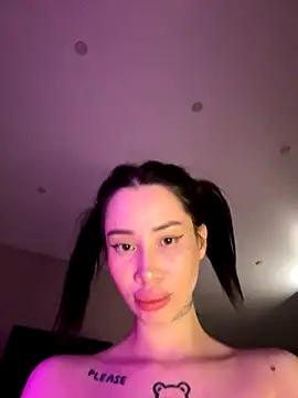 Yunasi online show from 11-03-25, 01:34