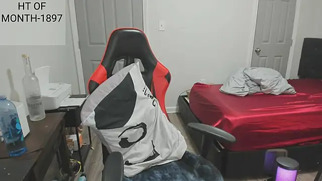 Snapshot of demi_xoxo chatting on 11-12-25, 03:29 demi xoxo online show from 11-12-25, 03:29