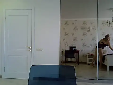 Snapshot of Alexandra-Rosee chatting on 03-23-25, 04:16 Alexandra-Rosee online show from 03-23-25, 04:16