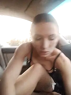 Snapshot of Brilliant-Queen1 chatting on 10-28-25, 08:18 Brilliant-Queen1 online show from 10-28-25, 08:18