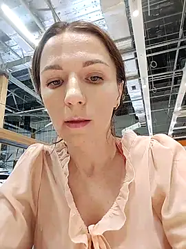 Snapshot of Brilliant-Queen1 chatting on 11-13-25, 12:09 Brilliant-Queen1 online show from 11-13-25, 12:09