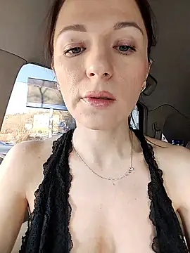 Snapshot of Brilliant-Queen1 chatting on 01-07-26, 11:40 Brilliant-Queen1 online show from 01-07-26, 11:40