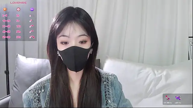 Duludulu 007 online show from 04-22-26, 02:25