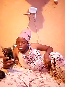 cute naimah online show from 10-01-25, 05:08