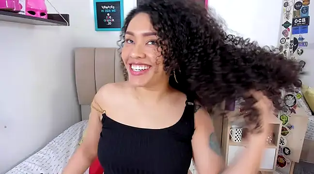 Zoe Gruber online show from 01-24-25, 02:39