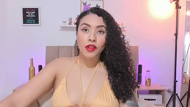 Zoe Gruber online show from 11-11-25, 07:36