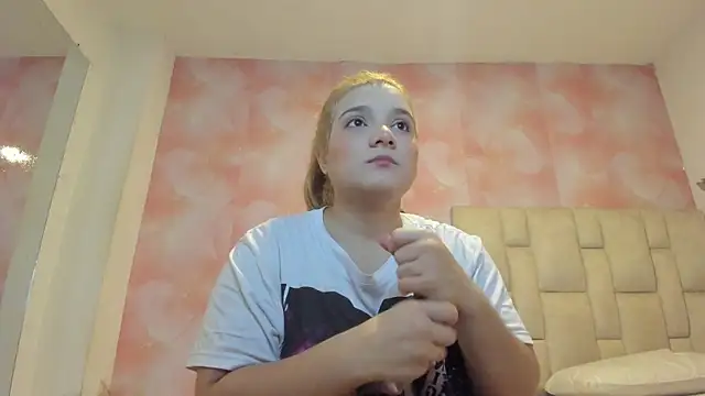 emily lean  online show from 06-24-26, 03:27