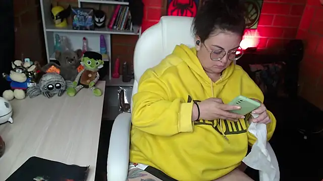 Snapshot of juliette_rd chatting on 01-09-25, 10:41 juliette rd online show from 01-09-25, 10:41