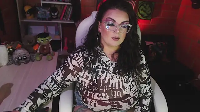 Snapshot of juliette_rd chatting on 03-11-25, 05:05 juliette rd online show from 03-11-25, 05:05