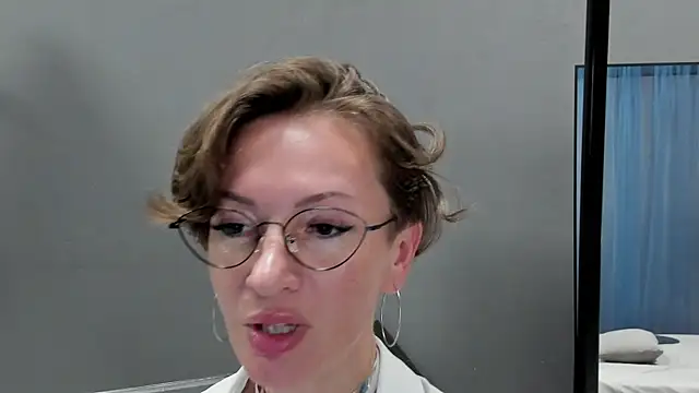 Snapshot of Dorothy_Meyer chatting on 07-03-26, 05:25 Dorothy Meyer online show from 07-03-26, 05:25