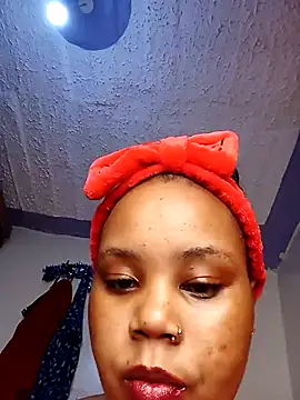 Snapshot of SexyTamarah chatting on 02-26-25, 03:08 SexyTamarah online show from 02-26-25, 03:08