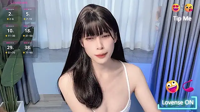 Snapshot of Aurora_99 chatting on 09-23-25, 11:30 Aurora 99 online show from 09-23-25, 11:30