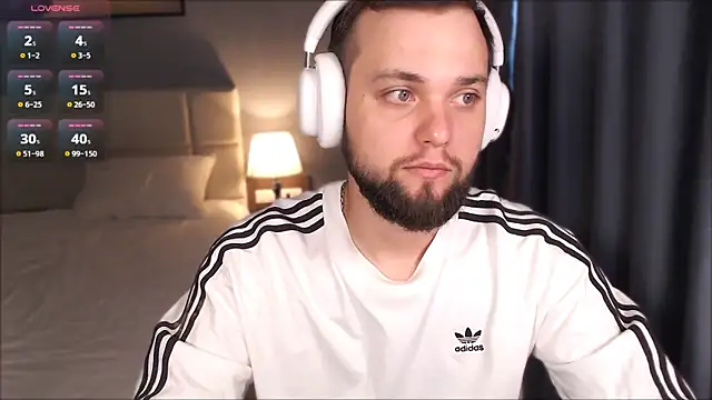 ChillyXO online show from 07-12-26, 02:46