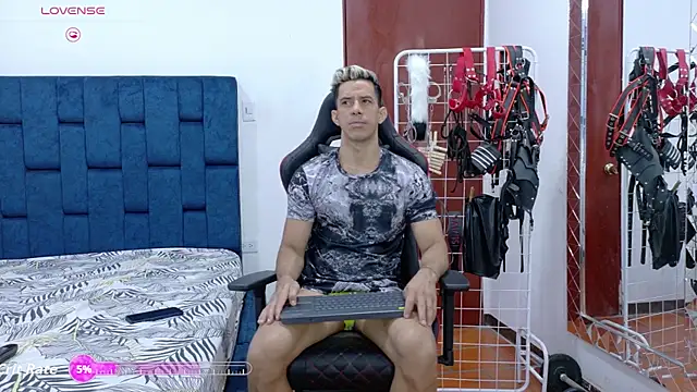 JoseRumbero26 online show from 11-13-25, 12:15