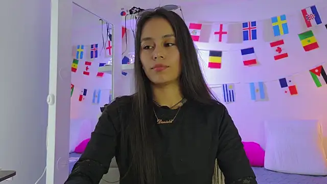 thamaral1 online show from 07-24-26, 11:25