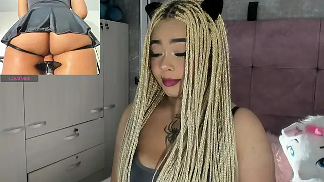 conny  curly online show from 04-10-26, 02:22