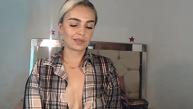 ashley  tylor online show from 02-23-25, 09:00