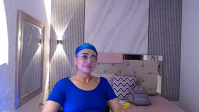 ashley  tylor online show from 02-22-26, 01:18